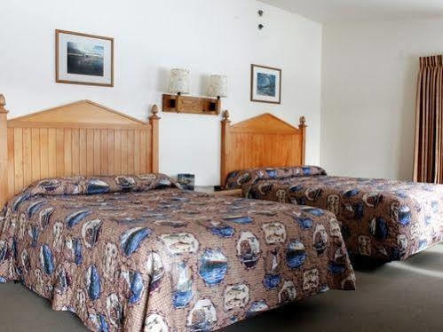 Old Faithful Snow Lodge Bagian luar foto
